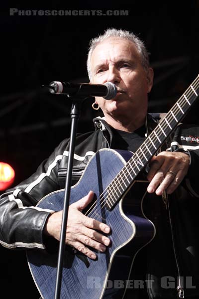 BERNARD LAVILLIERS - 2006-04-02 - PARIS - Place de la Republique - 